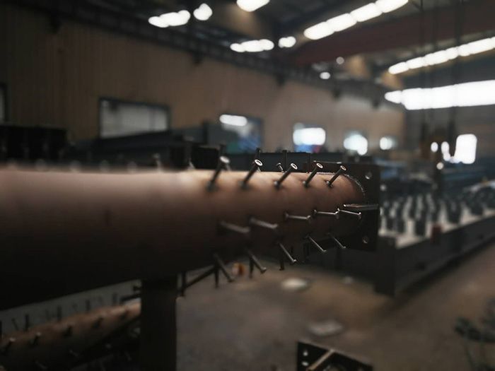 H型鋼梁、格構(gòu)柱